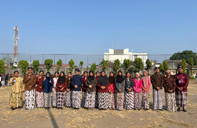 18 SISWA SMPN 1 YOGYAKARTA DIKUKUHKAN SEBAGAI MPK MASA BAKTI 2026/2027